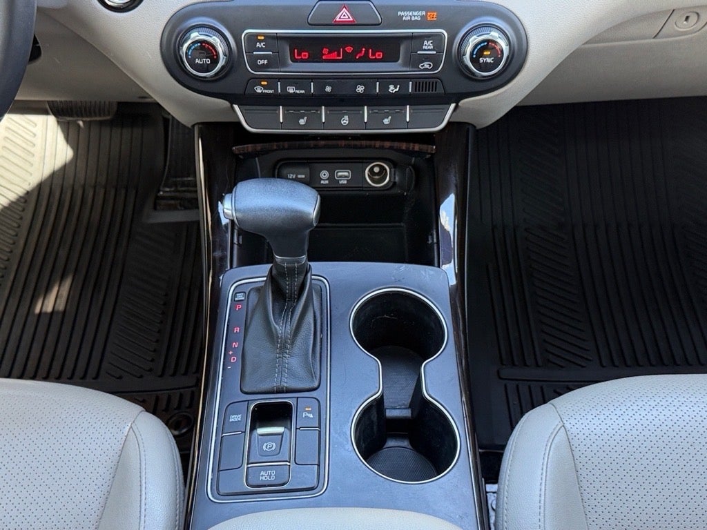 2019 Kia Sorento EX V6