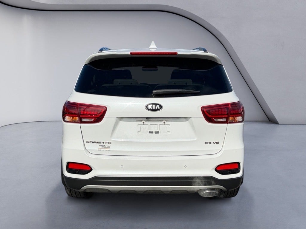 2019 Kia Sorento EX V6