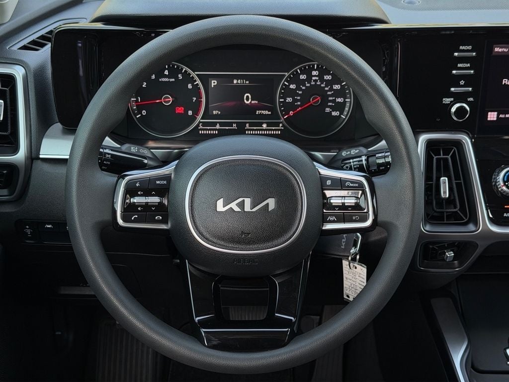 2023 Kia Sorento LX
