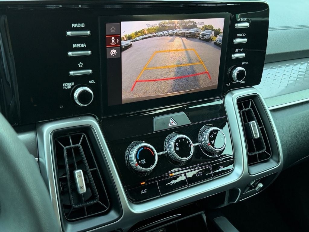 2023 Kia Sorento LX