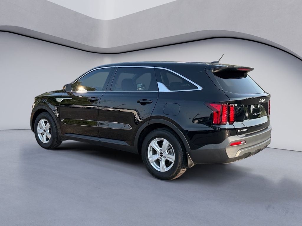 2023 Kia Sorento LX