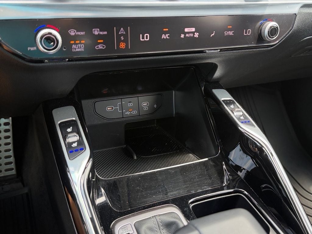 2025 Kia Sorento SX