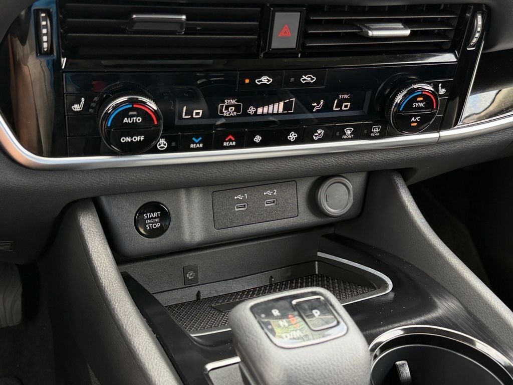 2024 Nissan Rogue SL