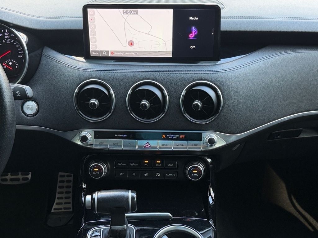 2023 Kia Stinger GT-Line