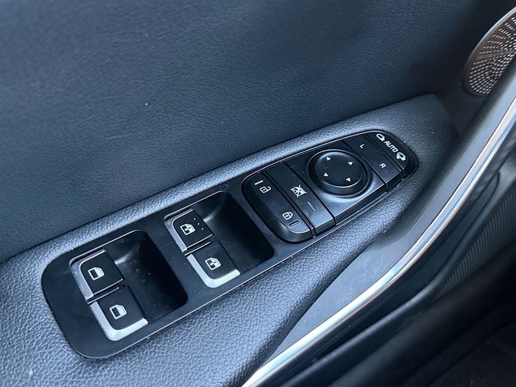 2023 Kia Stinger GT-Line