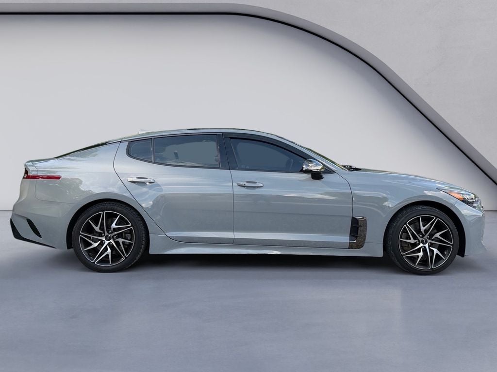 2023 Kia Stinger GT-Line