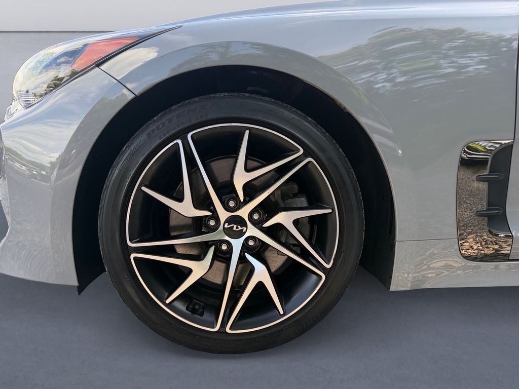 2023 Kia Stinger GT-Line