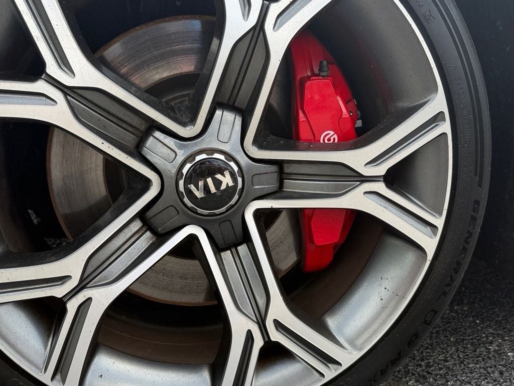 2019 Kia Stinger GT2