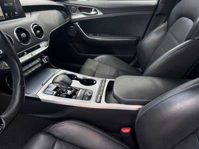 2019 Kia Stinger GT2