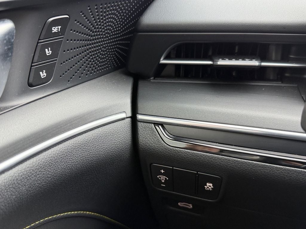 2025 Kia K5 GT