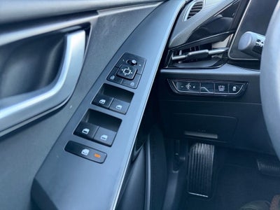 2023 Kia Niro EX