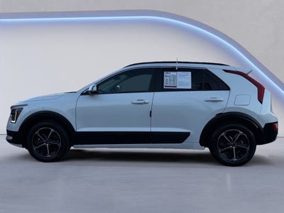 2023 Kia Niro EX