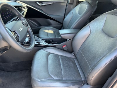 2023 Kia Niro SX Touring