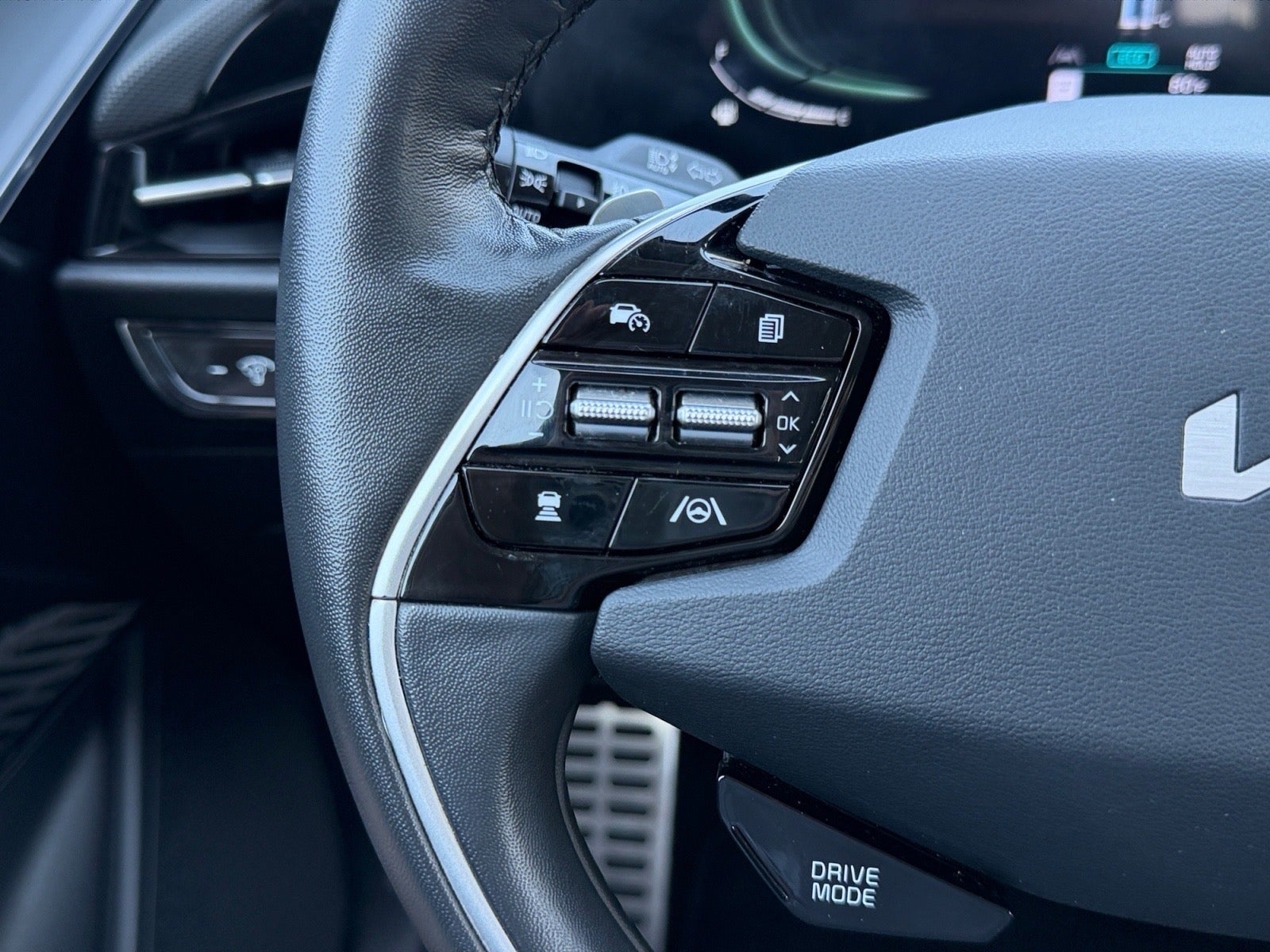 2023 Kia Niro SX Touring