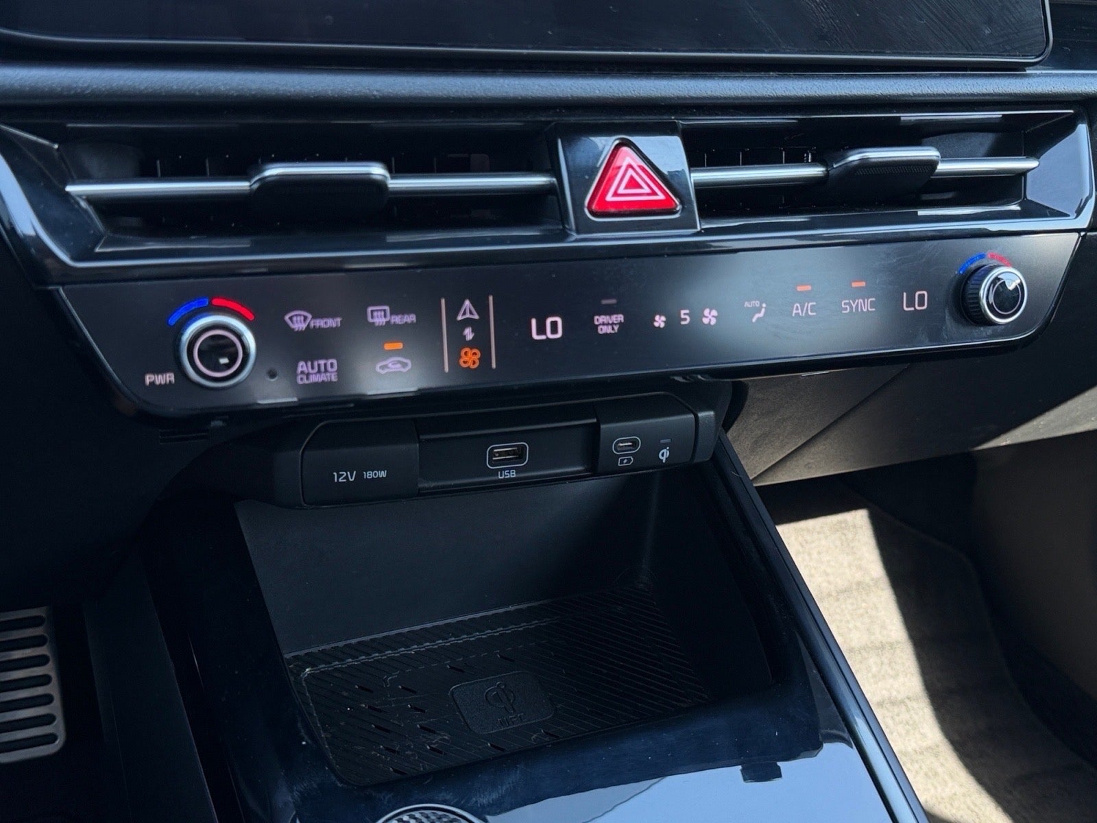 2023 Kia Niro SX Touring