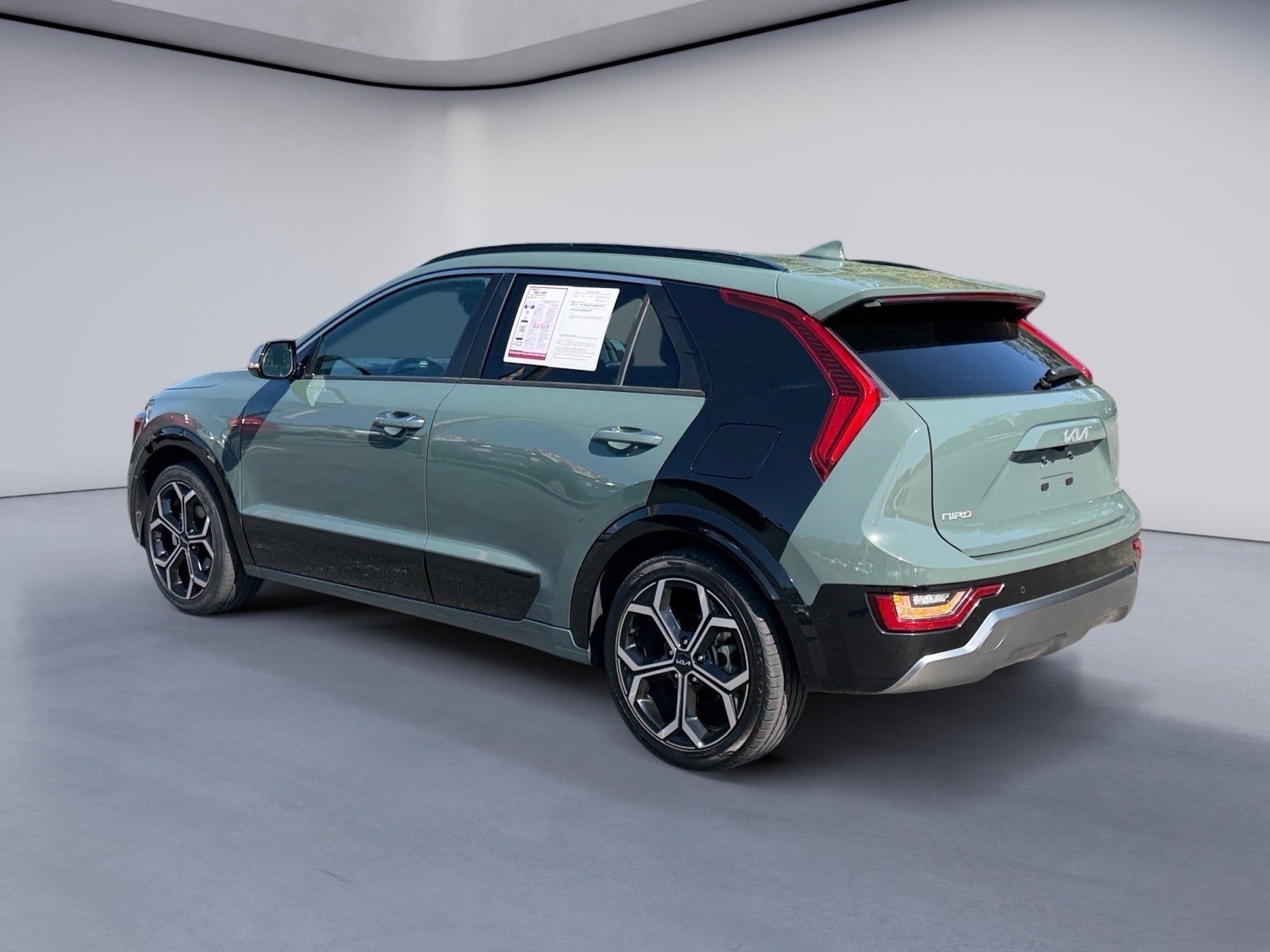 2023 Kia Niro SX Touring