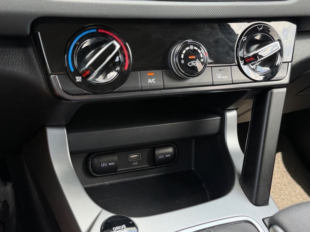 2024 Kia Seltos LX