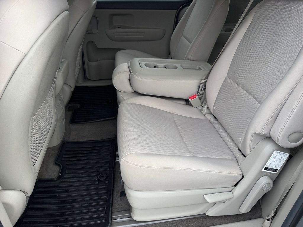 2021 Kia Sedona LX