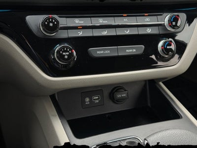 2021 Kia Sedona LX