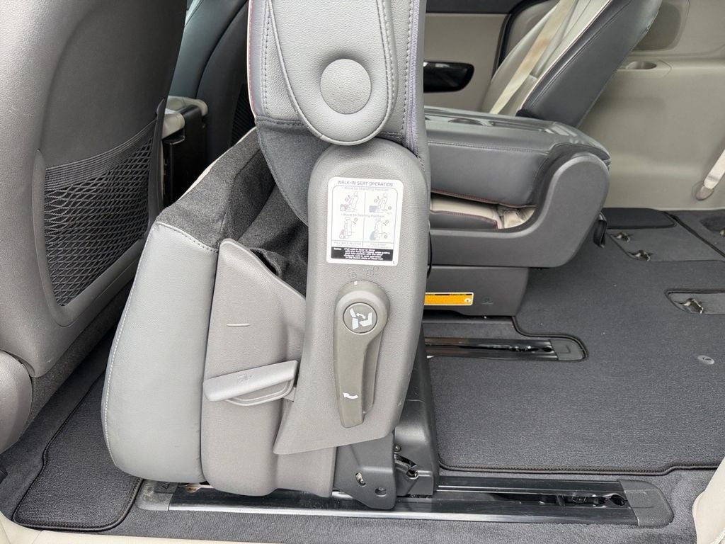 2016 Kia Sedona EX