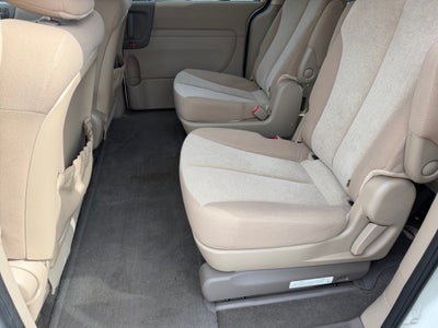 2012 Kia Sedona LX