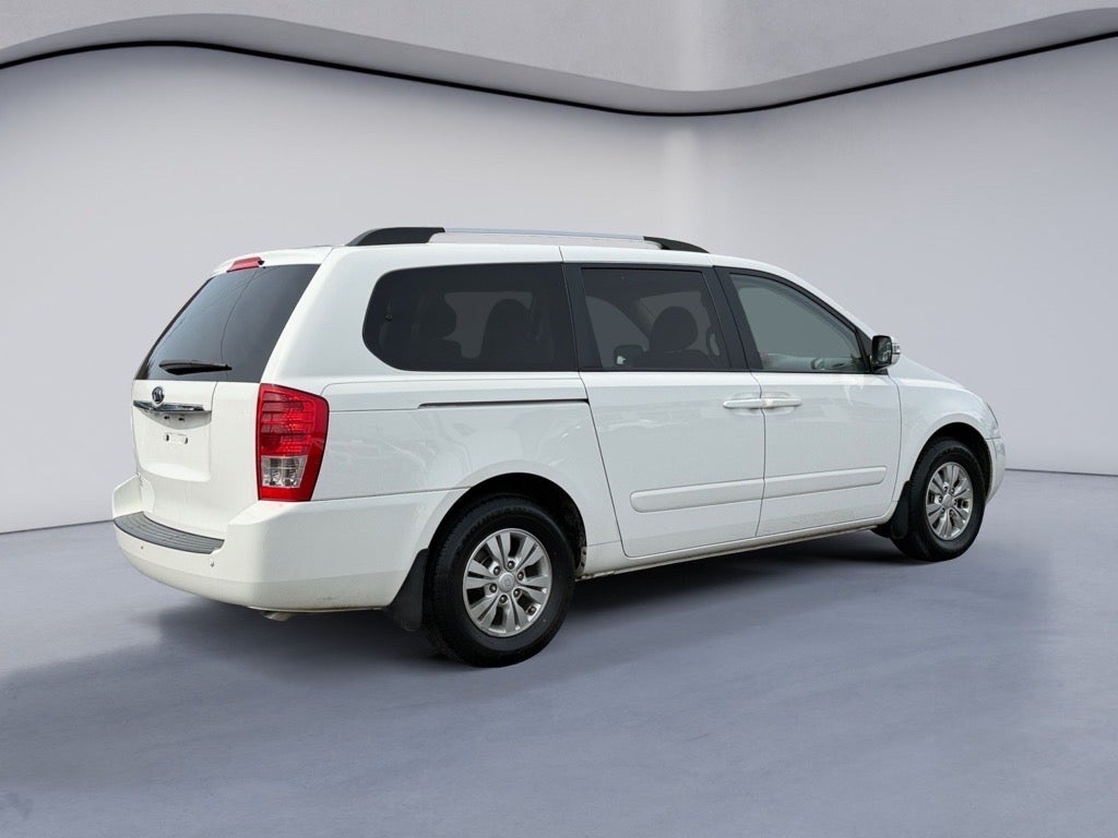 2012 Kia Sedona LX