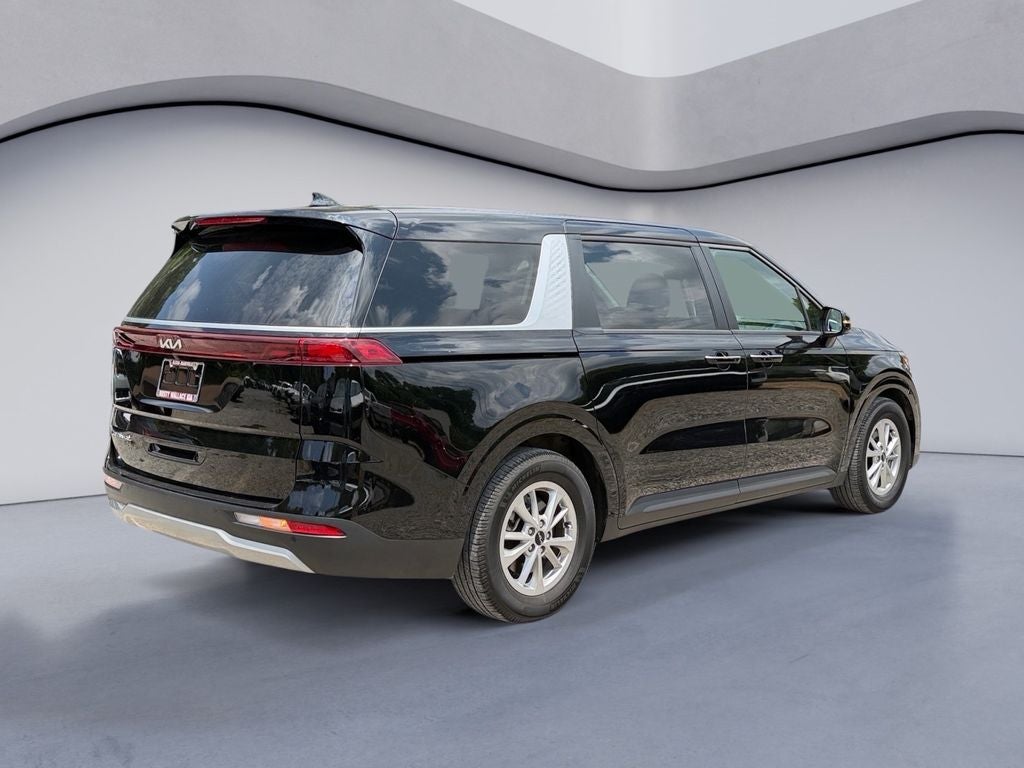 2022 Kia Carnival LXS