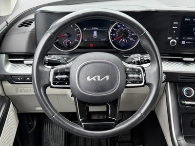 2023 Kia Carnival LX