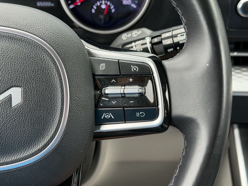 2023 Kia Carnival LX