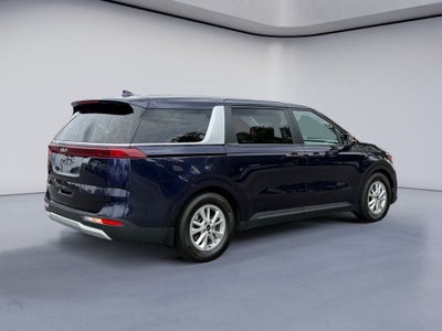 2023 Kia Carnival LX