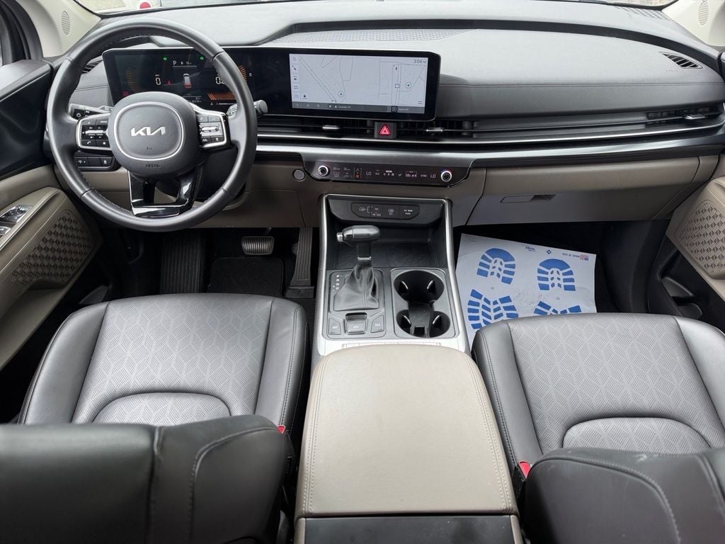 2025 Kia Carnival LXS