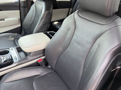 2022 Kia Carnival SX