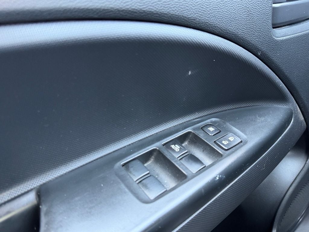 2024 Mitsubishi Mirage G4 LE