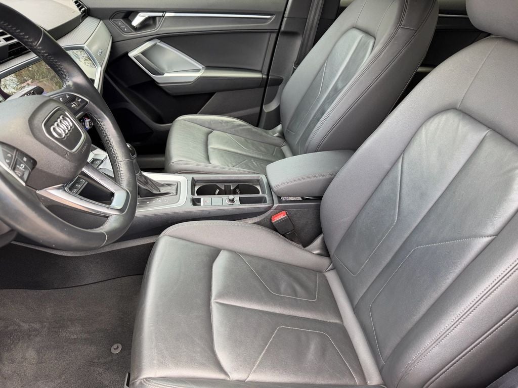 2019 Audi Q3 Premium