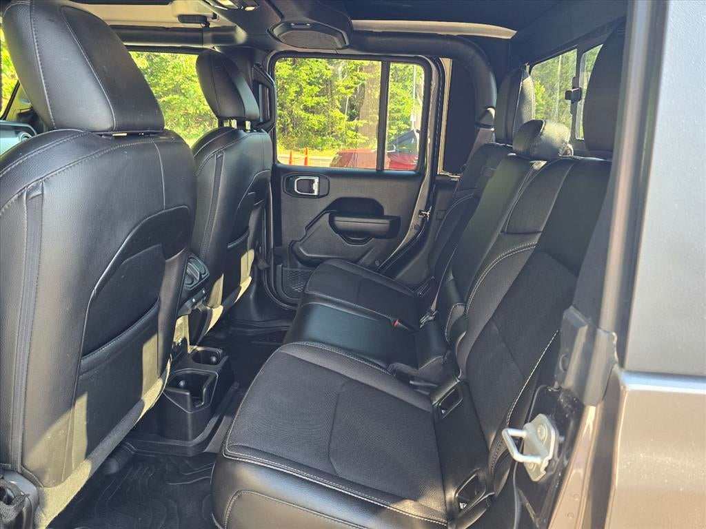 2021 Jeep Gladiator Freedom