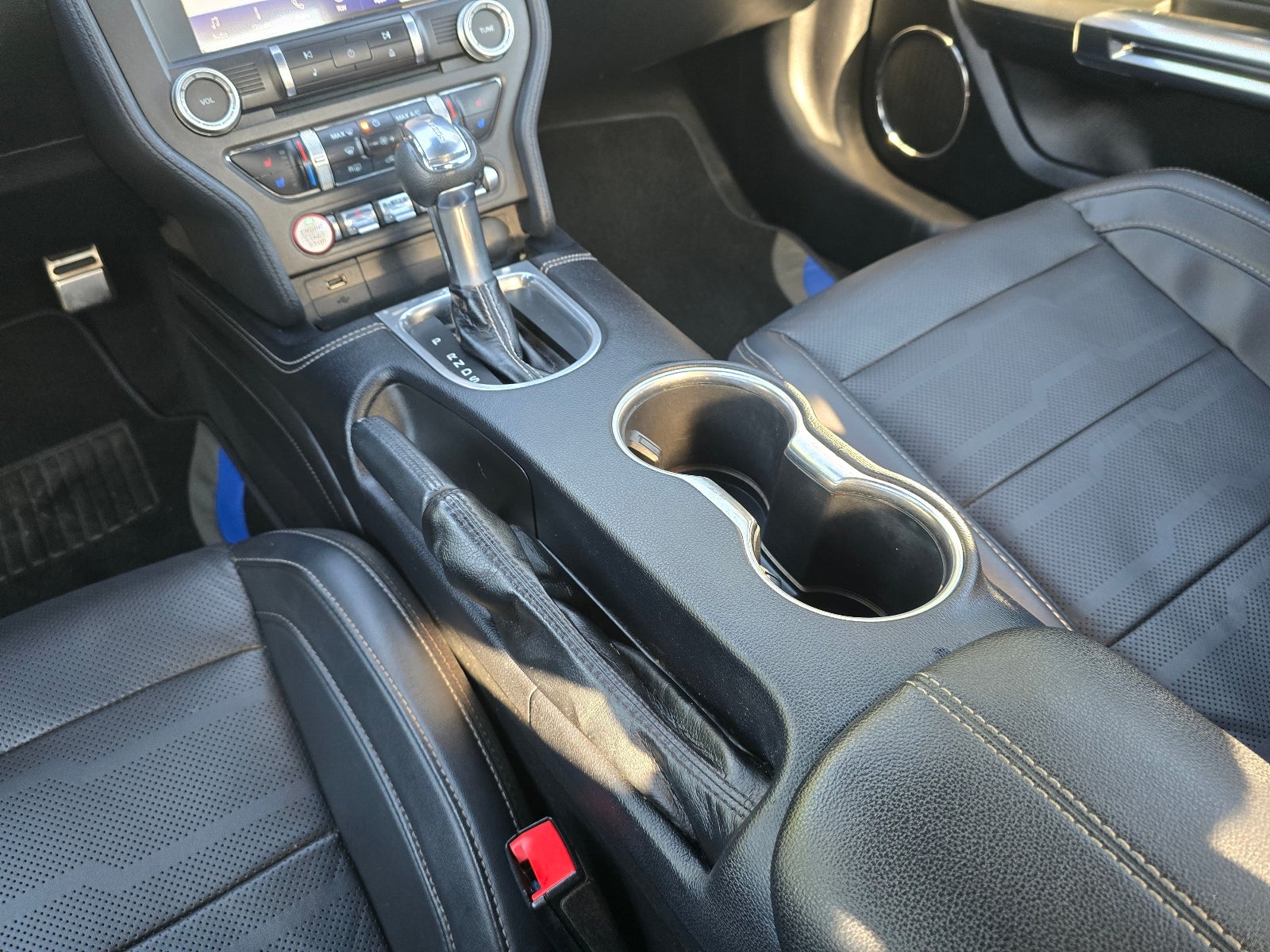 2022 Ford Mustang EcoBoost Premium