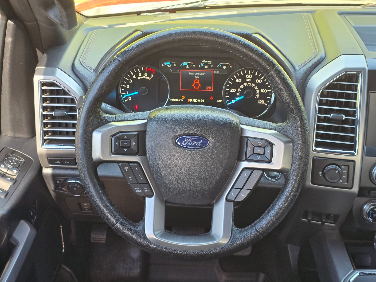 2015 Ford F-150 Platinum