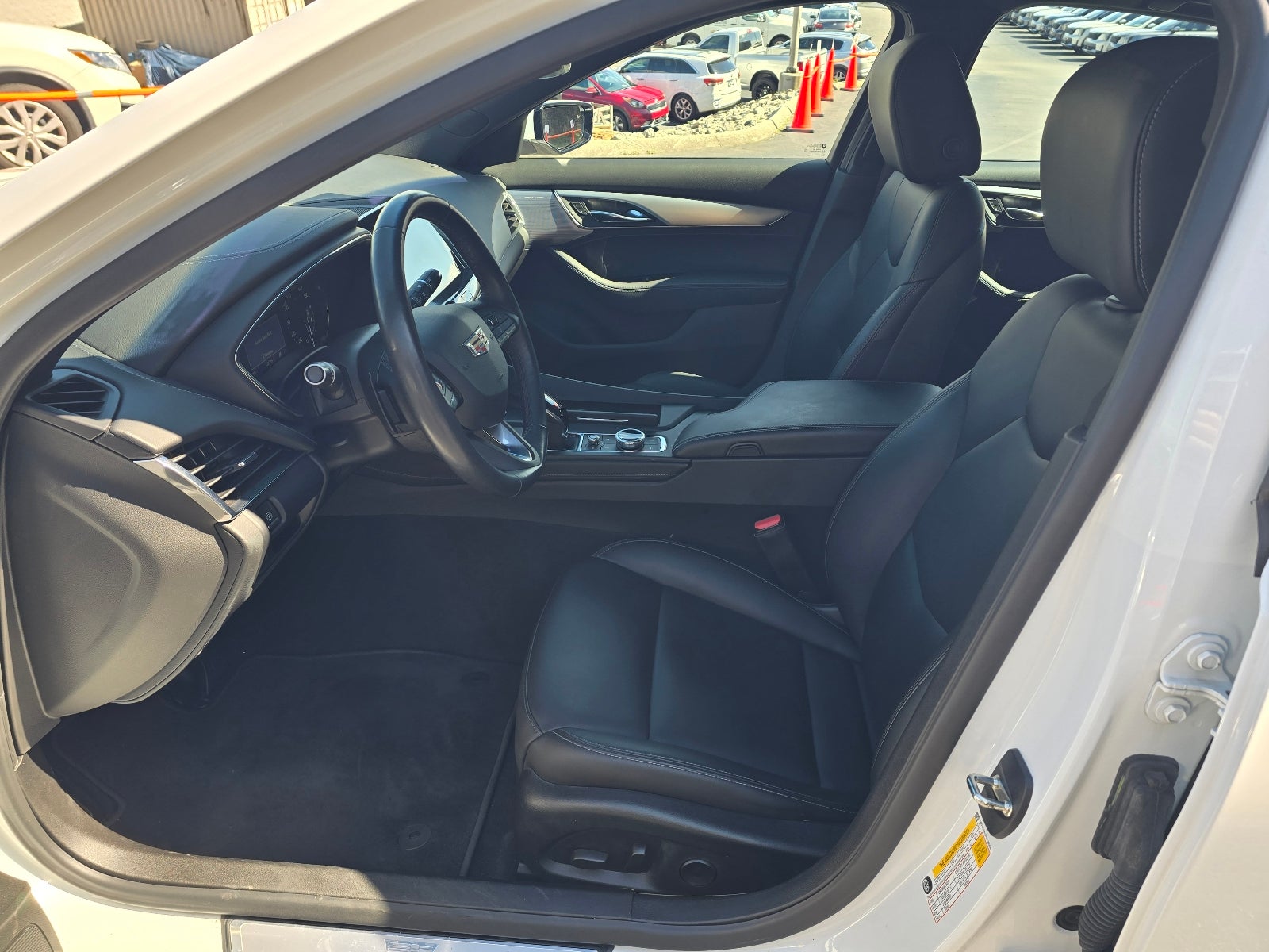 2023 Cadillac CT5 Luxury