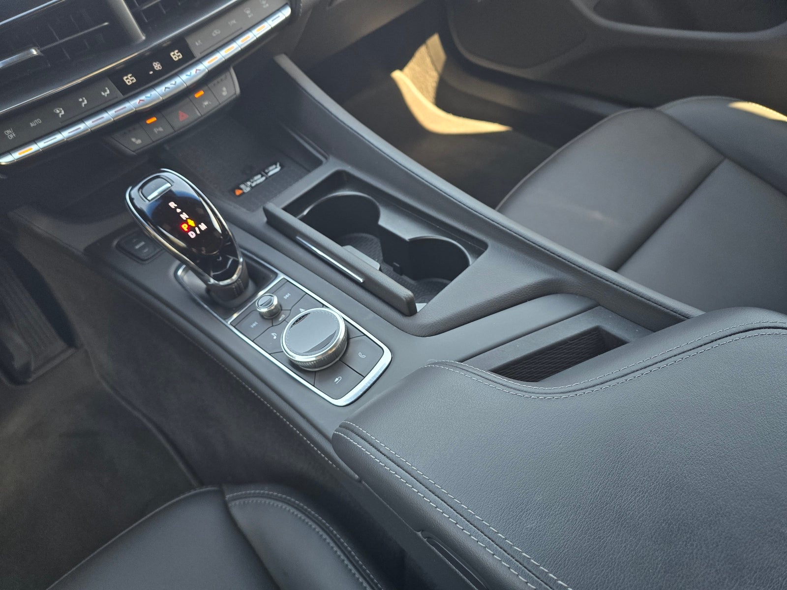 2023 Cadillac CT5 Luxury