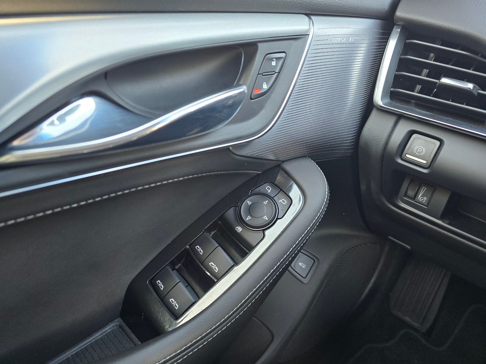 2023 Cadillac CT5 Luxury