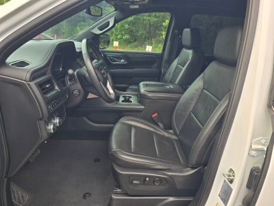 2023 GMC Yukon XL SLT