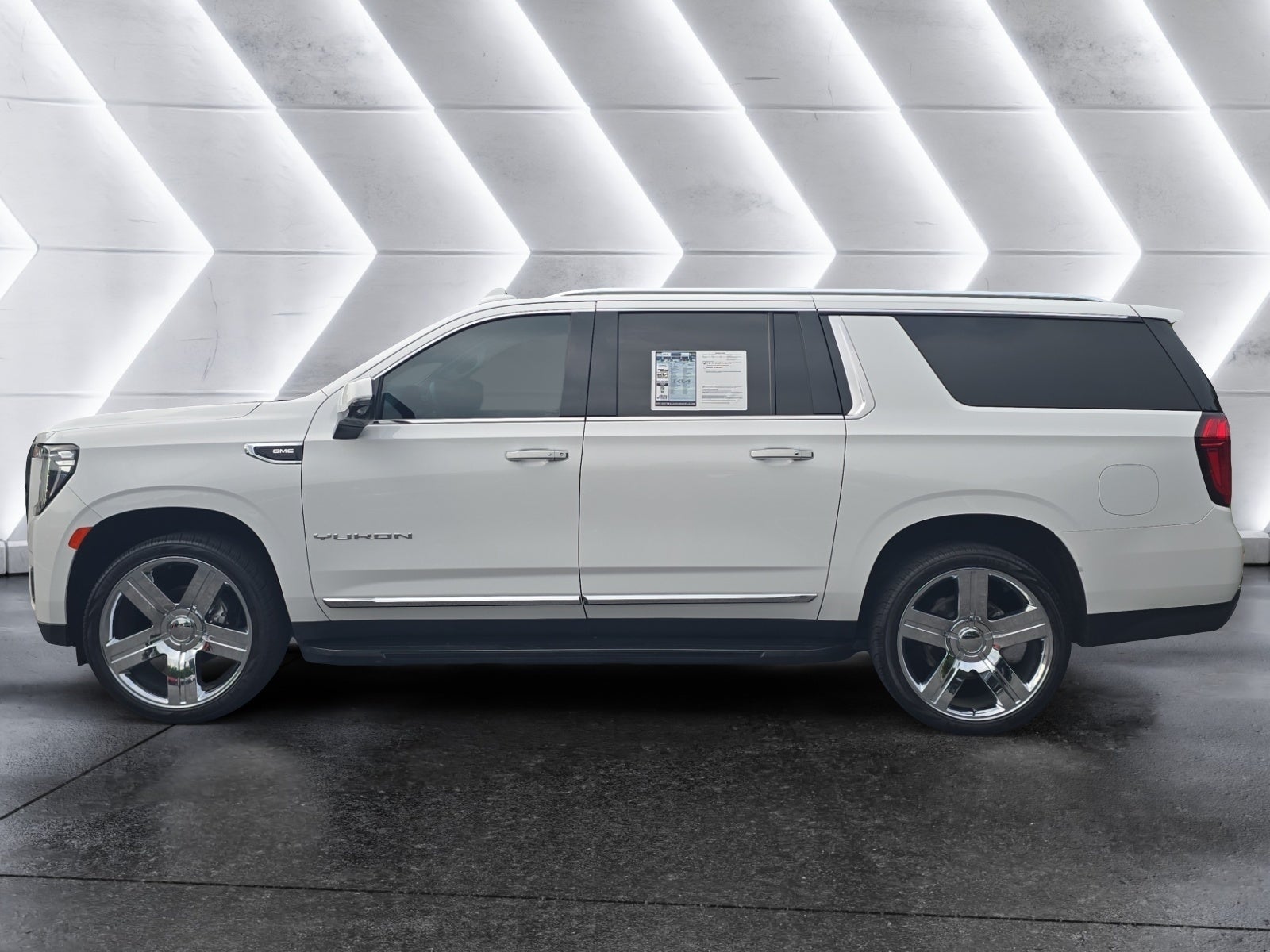 2023 GMC Yukon XL SLT