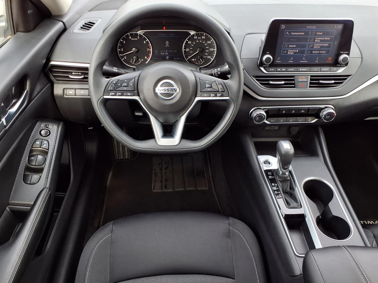 2022 Nissan Altima 2.5 SV