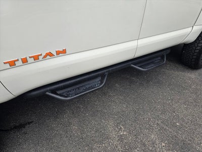 2017 Nissan Titan SL