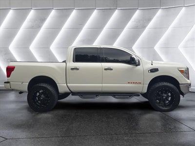 2017 Nissan Titan SL