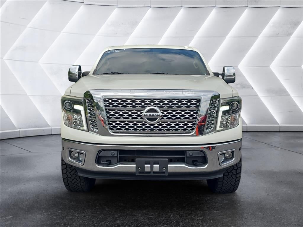2017 Nissan Titan SL