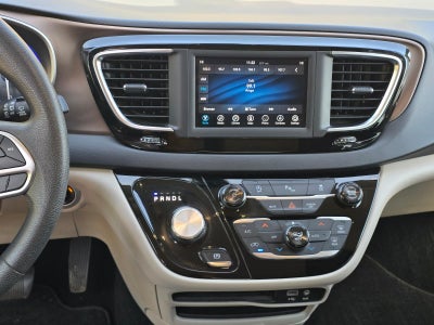 2018 Chrysler Pacifica Touring Plus