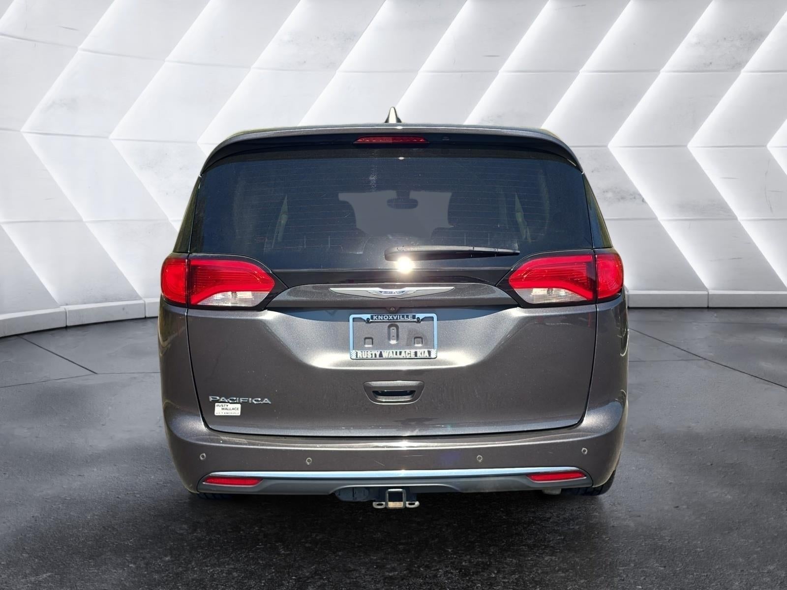 2018 Chrysler Pacifica Touring Plus