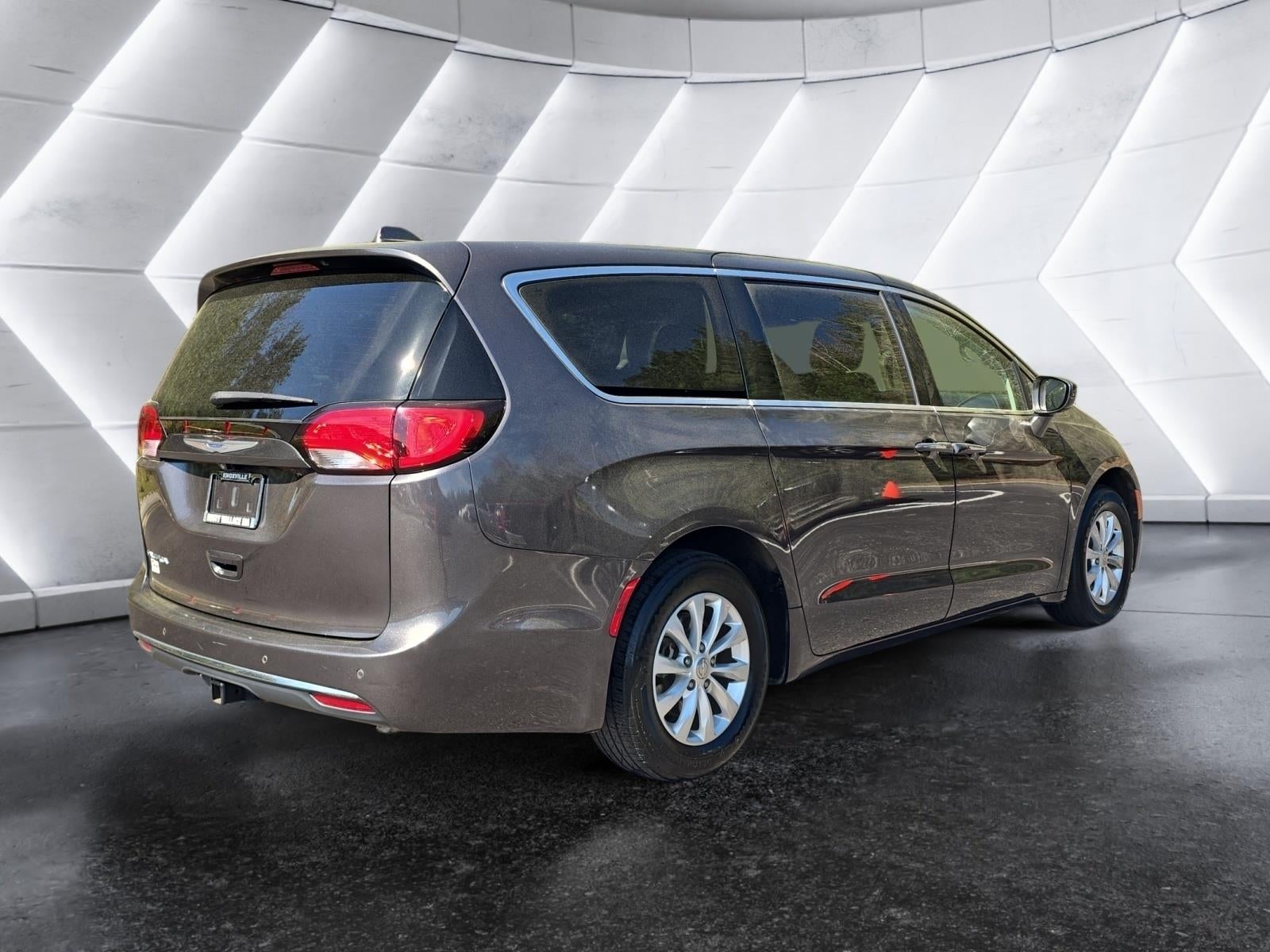 2018 Chrysler Pacifica Touring Plus