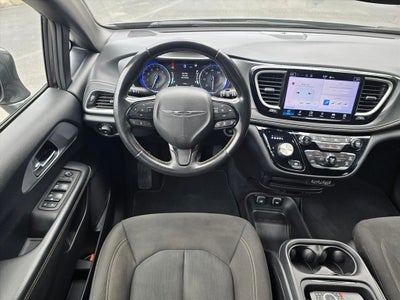 2021 Chrysler Pacifica Touring